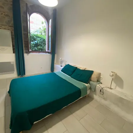Dans Mas Avec Charme A Apartamento